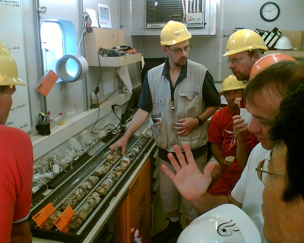 curation-container-discussion-M-KoellingIODP.jpg