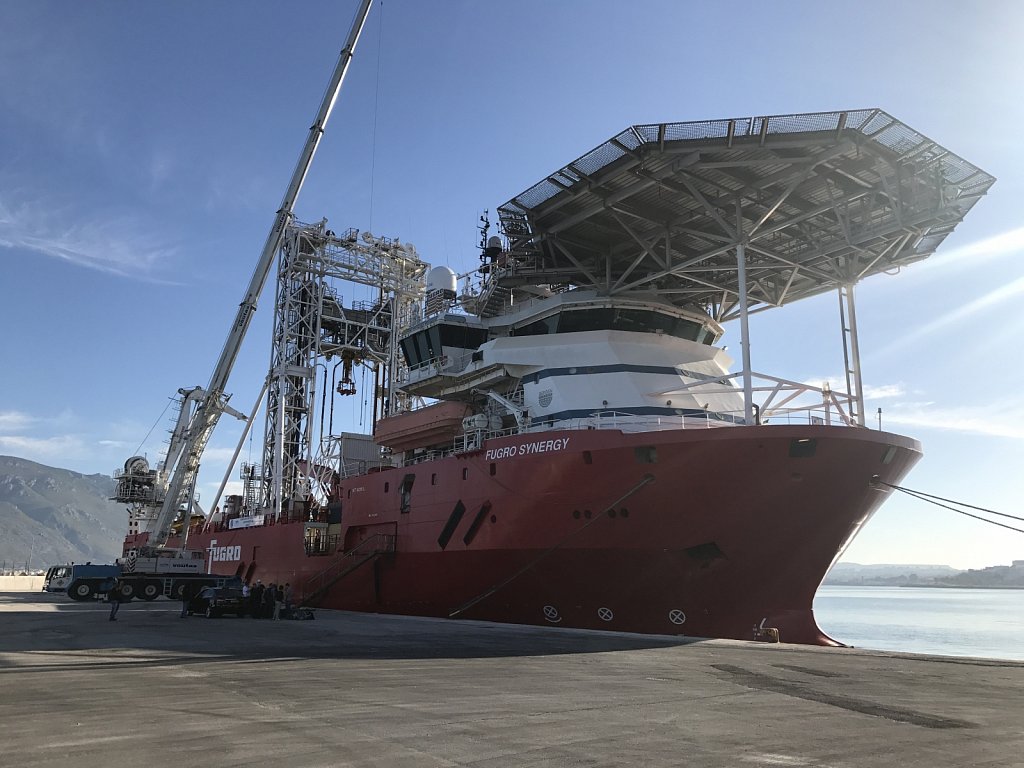 Fugro Synergy mobilisation in the Gulf of Corinth